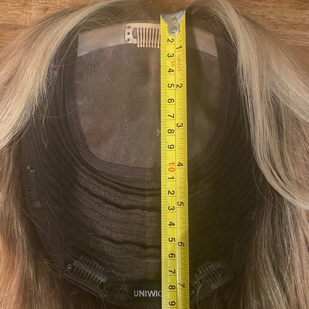 100% Uniwigs Remy Human Hair Topper Great condition! Rooted blonde - Picture 13 of 14